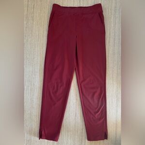 Athleta Brooklyn Mid Rise Ankle Pants color garnet leisure lightweight women’s 0